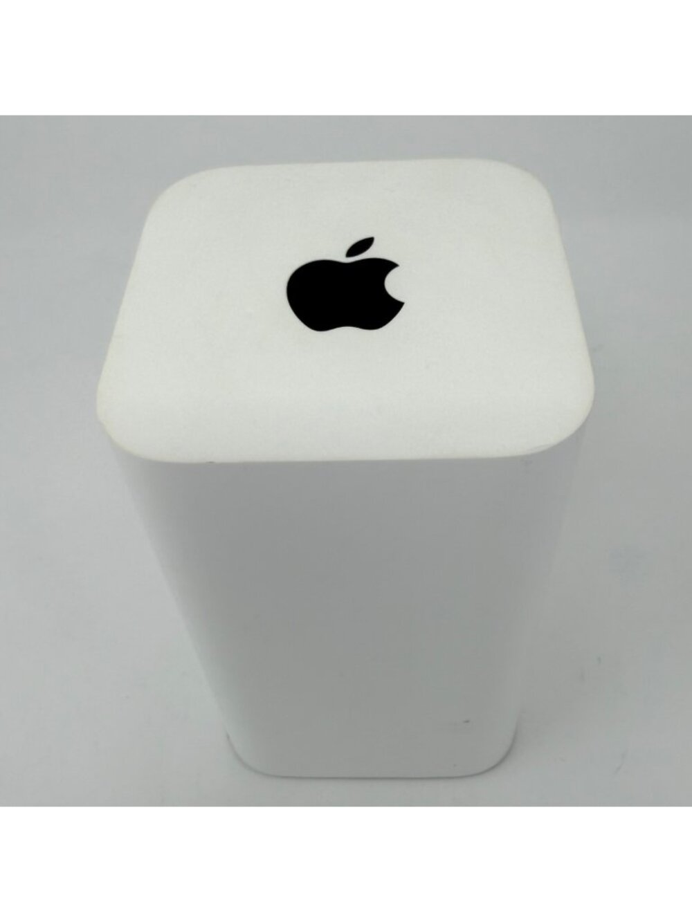 Apple AirPort Extreme Base Station (6th Generation, Model A1521)